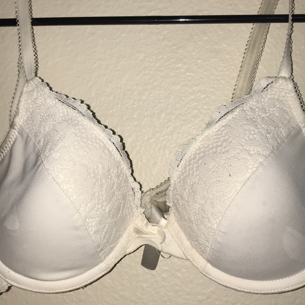 White lace bra B34